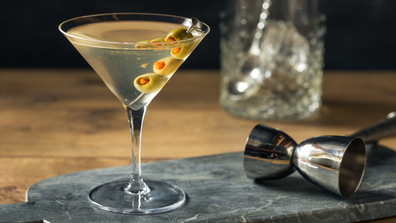 How To Preserve Dirty Martinis From Getting Watered Down